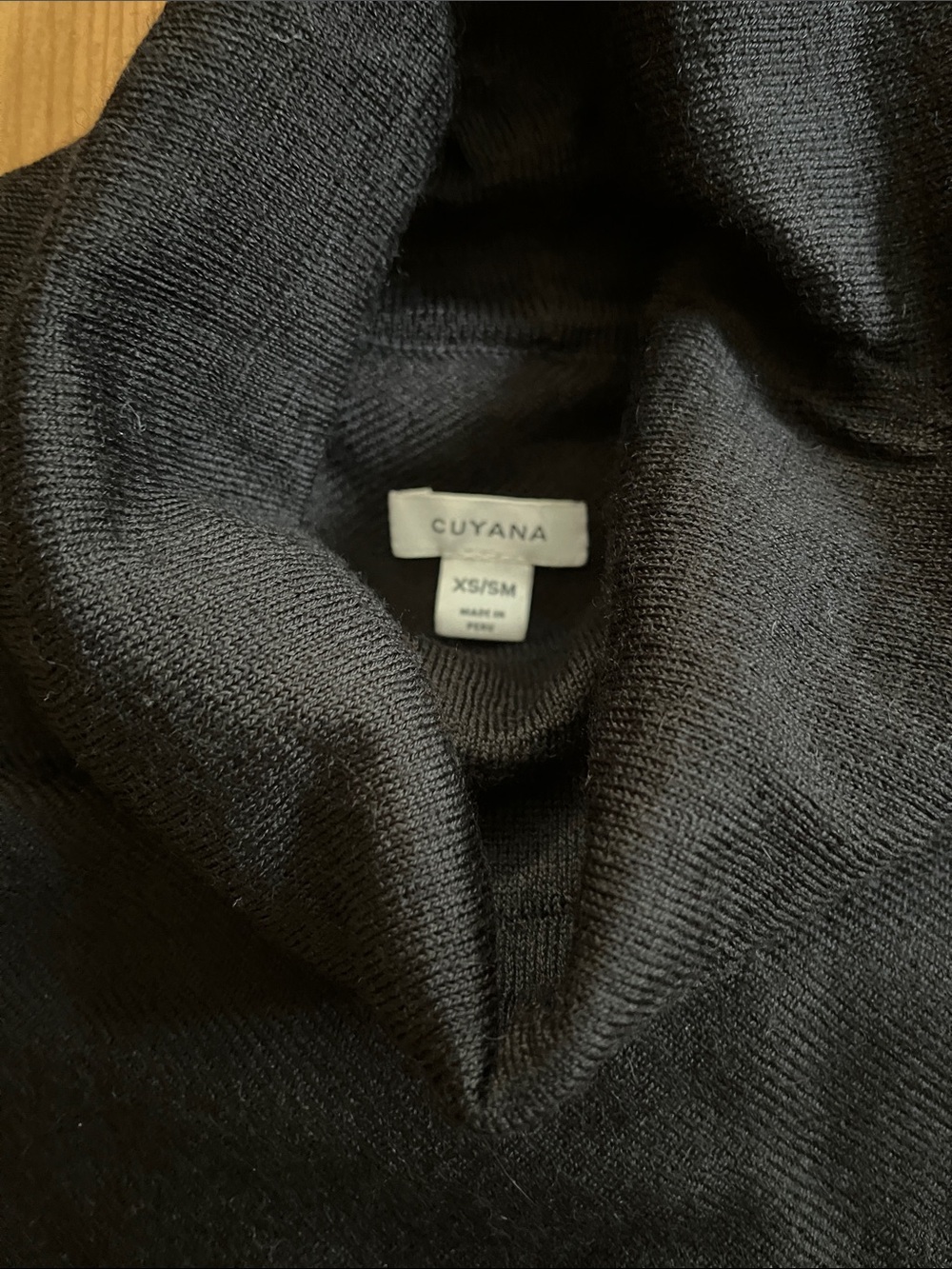 CUYANA XS/S Black Oversized Turtleneck Sweater 100% Baby Alpaca Wool - Picture 9 of 9